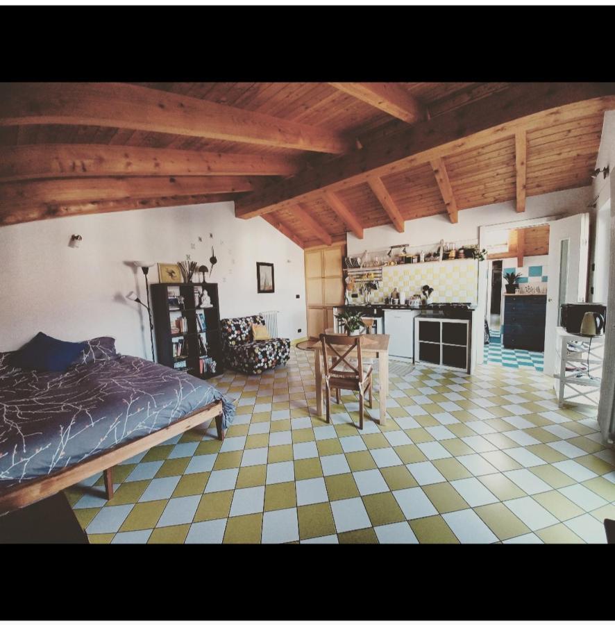 Casetta Gialla Giaveno Buitenkant foto